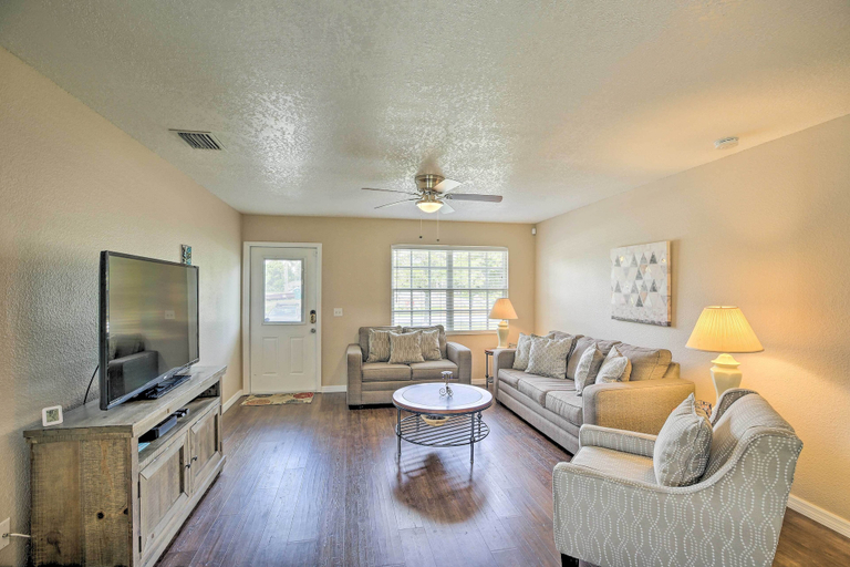 Others 1, Modern North Port Gem Near Beaches, Golf, & Shops!, Sarasota
