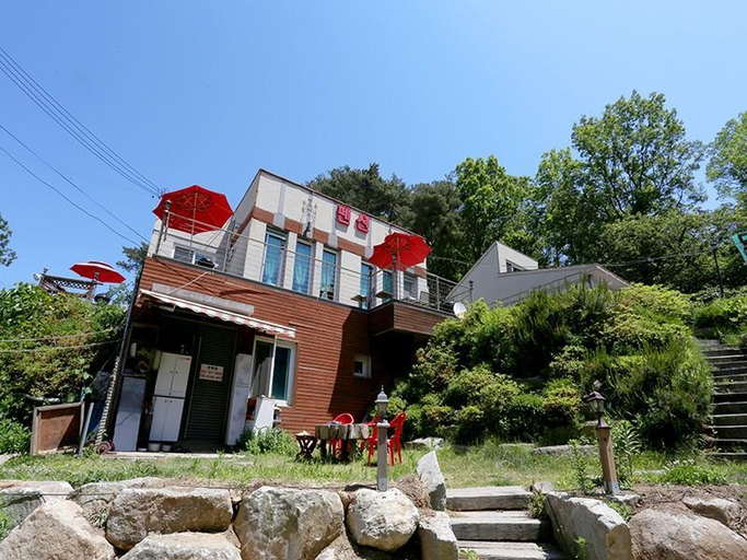 Exterior & Views 1, Gwanghwado Dongmakgol Bada Pension, Ganghwa