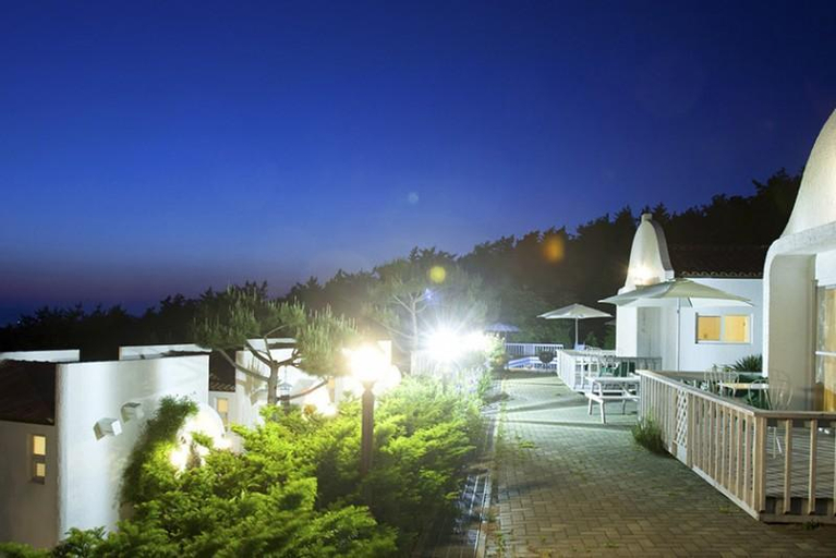 Exterior & Views, Taean (Anmyeondo) Grumpy House Pension, Taean