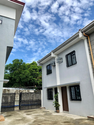 Sebastian’s Crib, Dasmariñas
