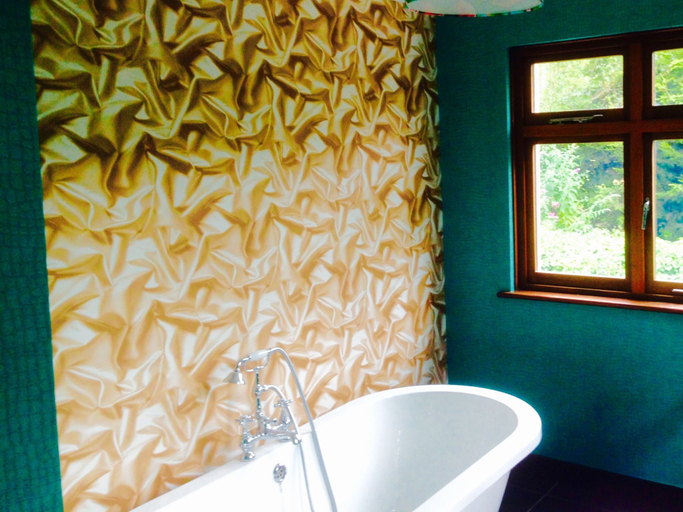 Bathroom 3, The Malthouse, Shropshire