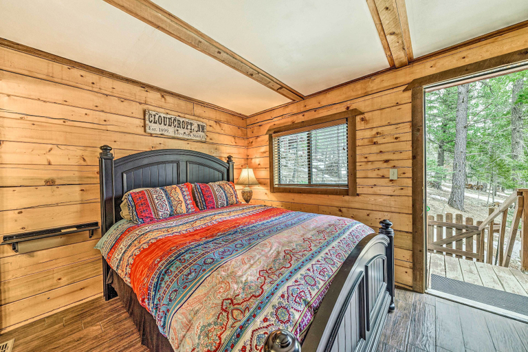 Bedroom 2, Cloudcroft Tree House Cabin: 1 Mi to Downtown, Otero