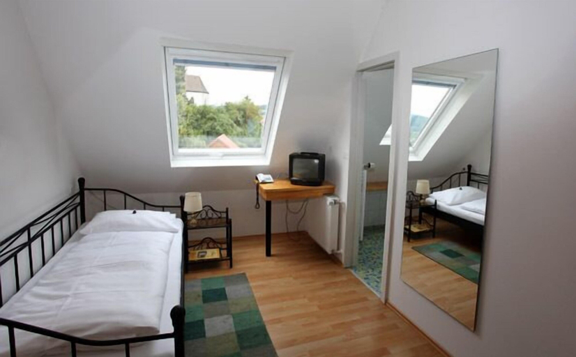 Bedroom 5, Landhotel Krone, Bodenseekreis