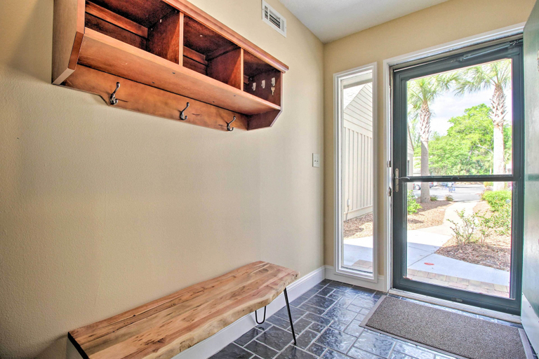 Others 5, 5 Pools: Pet-friendly Palmetto Dunes Condo!, Beaufort