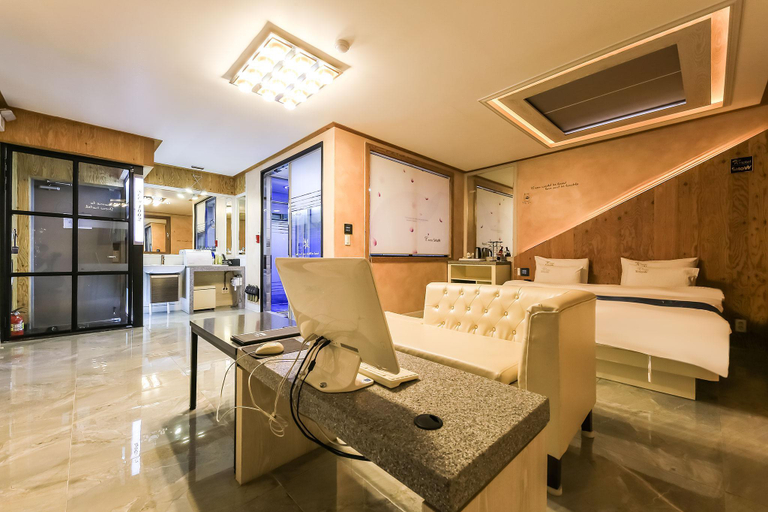 Bedroom, Cheongju SHOW Hotel, Cheongwon
