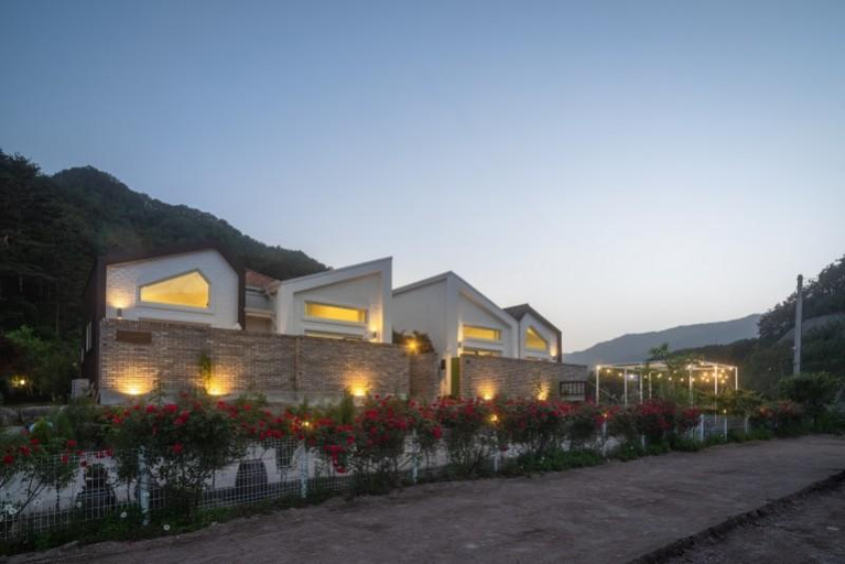 Exterior & Views 1, Gangneung Green Minbox Spa Pension, Gangneung