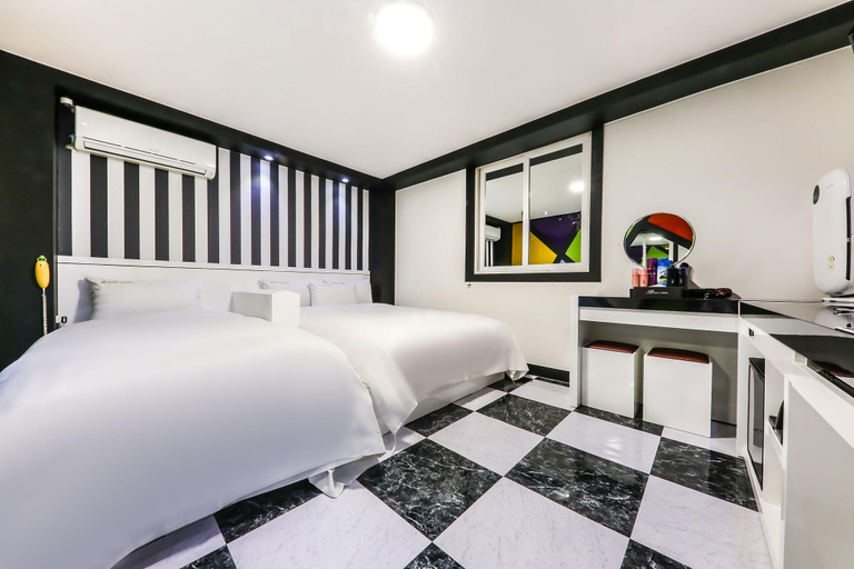 Bedroom, Jecheon Rain, Jecheon