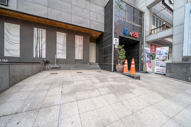 Exterior & Views, Ulsan Samsan Huen, Jung