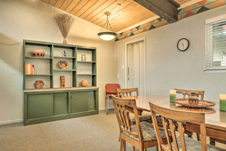 Food & Drinks, Murphys Workspace Hub < 1 Mi to Main Street!, Calaveras