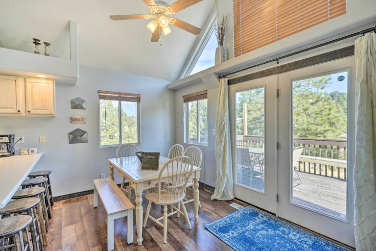 Others 5, Westcliffe Mountain Retreat w/ Deck + Grill!, Custer