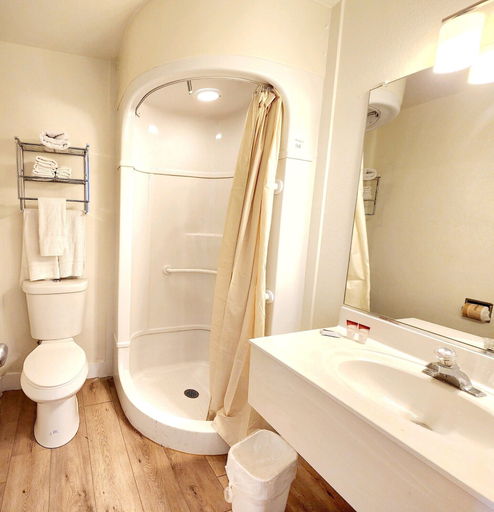 Bathroom 4, Willcox Extended Residence Inn & Suites, Cochise