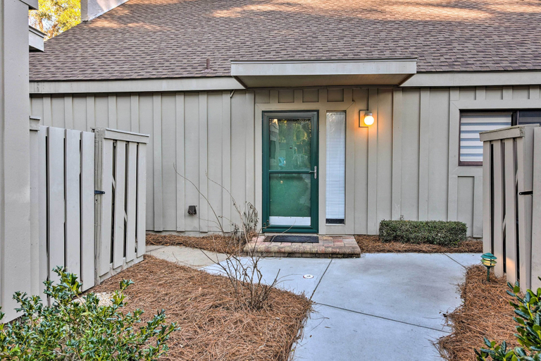 Exterior & Views 2, 5 Pools: Pet-friendly Palmetto Dunes Condo!, Beaufort