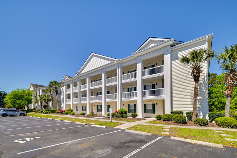 Exterior & Views 2, Myrtle Beach Condo w/ Pool: Near Golf & Mall!, Horry