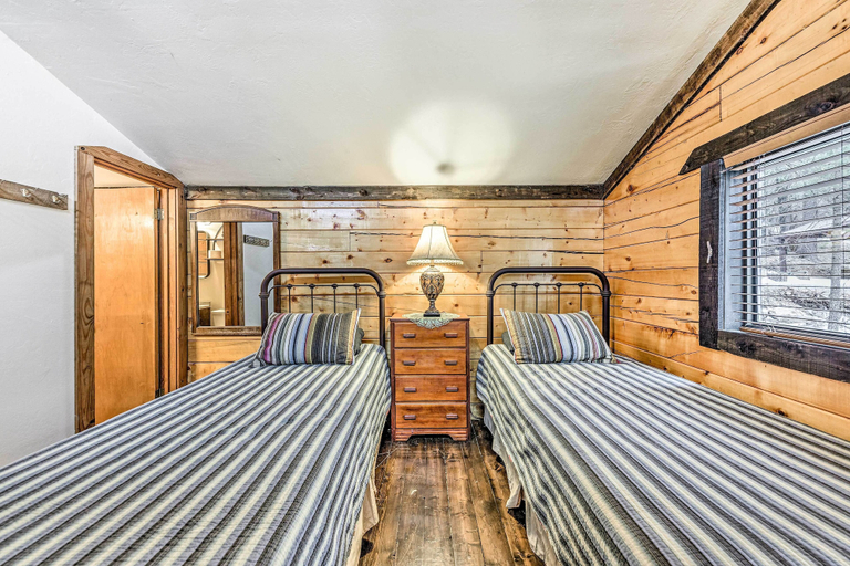 Others 5, Cloudcroft Tree House Cabin: 1 Mi to Downtown, Otero