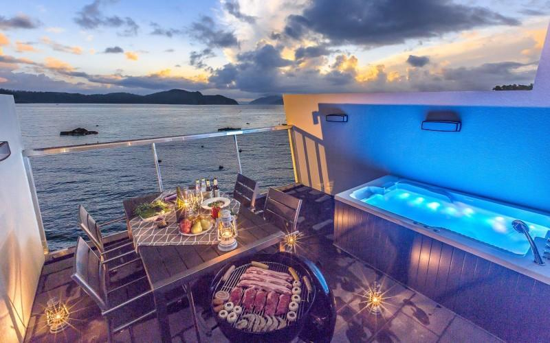 Sport & Beauty 2, Namhae Blue Stone Pension, Namhae
