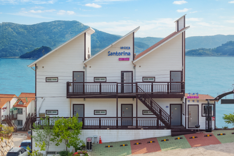 Geoje Kachi and Santorina Pension, Geoje