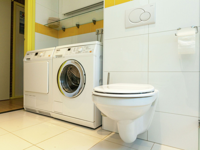 Bathroom 4, Holiday Home in Dishoek near Beach & Dunes, Veere