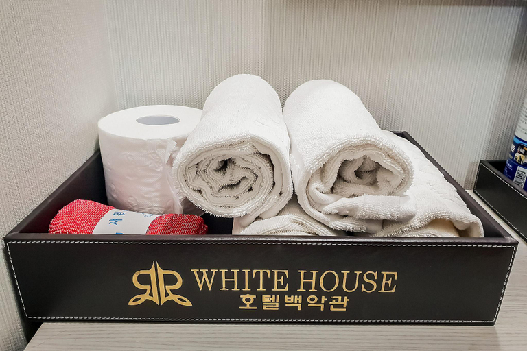 Others 3, Muan White House Hotel, Muan