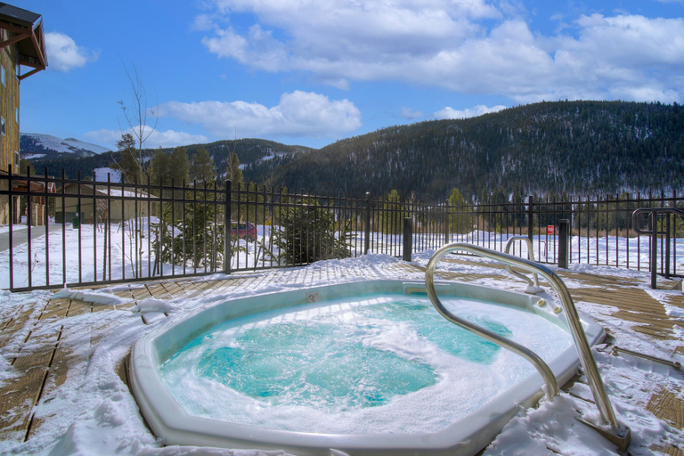 Sport & Beauty, Clearwater Lofts by Vail Resorts, Summit