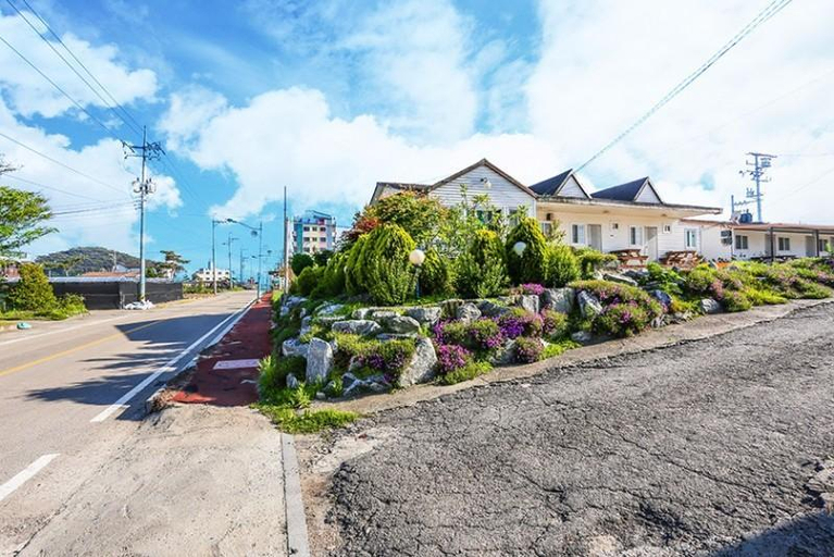 Others 4, Hwaseong (Jebudo) Islet Pension, Hwaseong