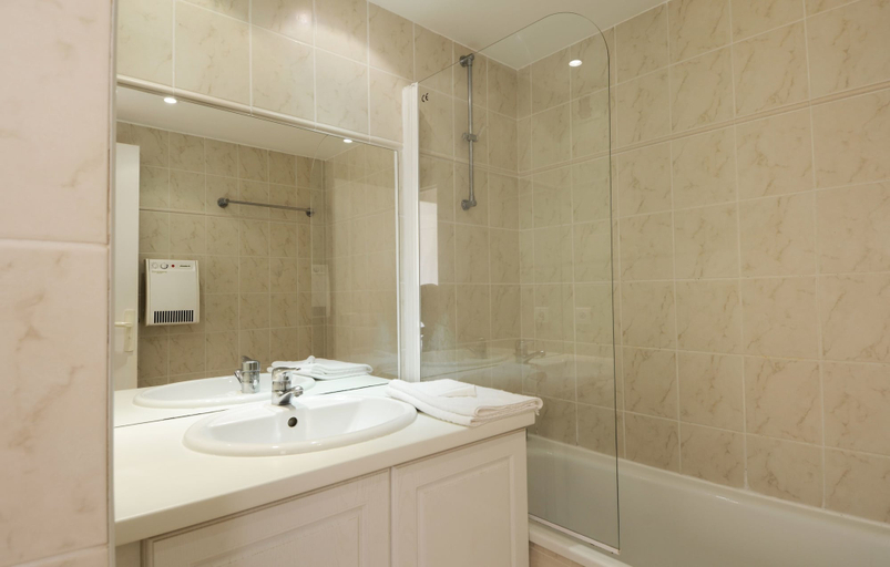 Bathroom 4, Residence Amarine, Landes
