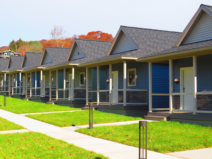 Exterior & Views 2, Frosty Valley Resort, Montour