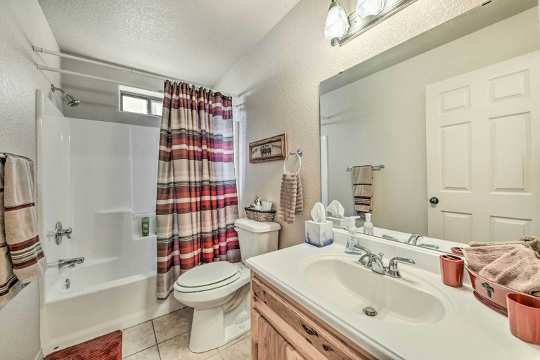 Bathroom 4, Charming Ruidoso Home w/ Deck & Lovely Views!, Lincoln