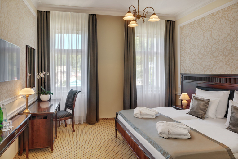 Bedroom 4, Luxury Spa Hotel OLYMPIC PALACE, Karlovy Vary