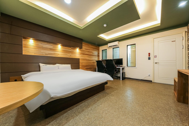 Bedroom 2, Daejeon Yucheon Illuwa, Jung
