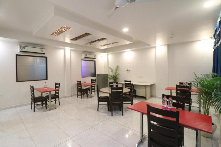 Food & Drinks 4, Hotel Park Suites At Airport, Delhi