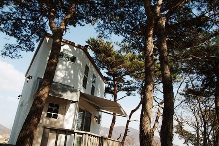 Exterior & Views 1, Ganghwado Silver Fields Pension, Ganghwa