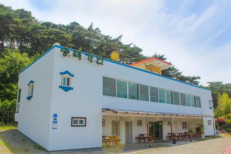 Exterior & Views 1, Taean Songjuk Gaheon Pension, Taean