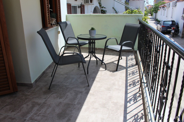 Balcony 5, GVA House, Thessaly