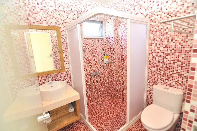Bathroom 4, Star Sea B&B, Pingtung