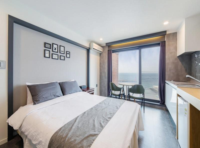 Bedroom, Jeju Amaville Pension, Jeju