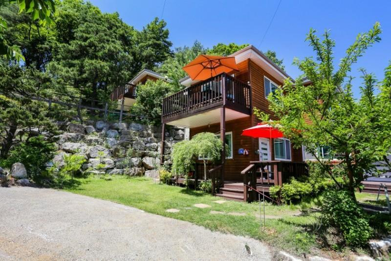 Others 1, Jecheon Haereul Pumeun Dal Pension, Jecheon