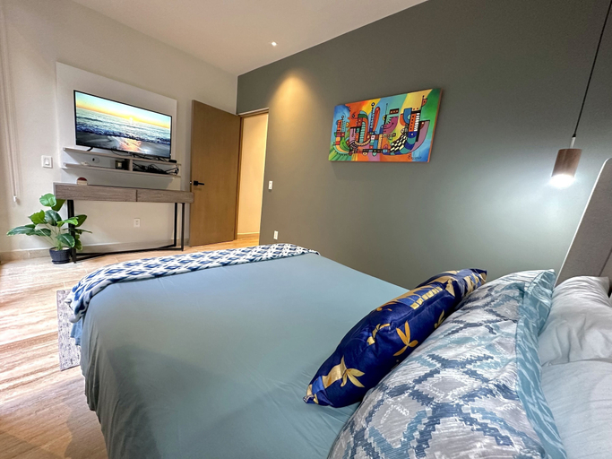 Bedroom 2, Modern Pool View New Condo Gym Jacuzzi, Cozumel