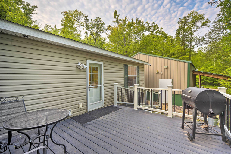 Others 4, Tranquil Cabin Getaway Near Red Cedar Lake!, Barron