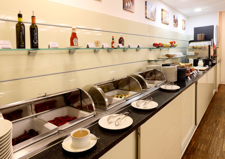 Food & Drinks 5, Hotel Amarilis, Praha 1