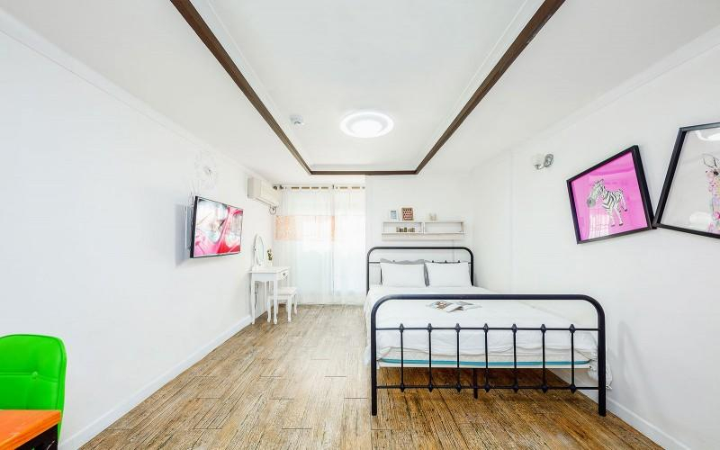 Bedroom, Taean Full of Flower Scent Pension, Taean