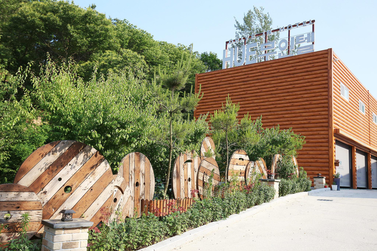 Exterior view 3, Chungju Hue Drive-In, Chungju
