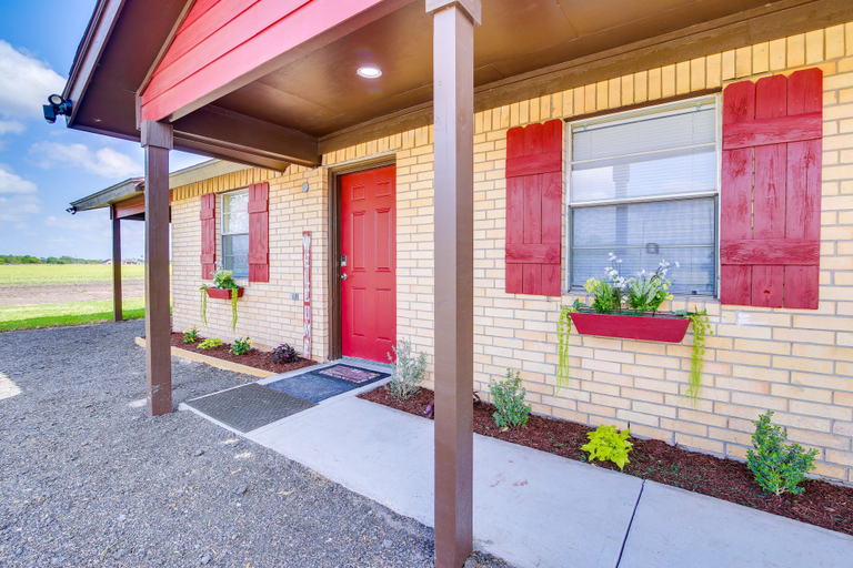 Exterior & Views 2, Classy San Benito Vacation Rental With Chiminea!, Cameron