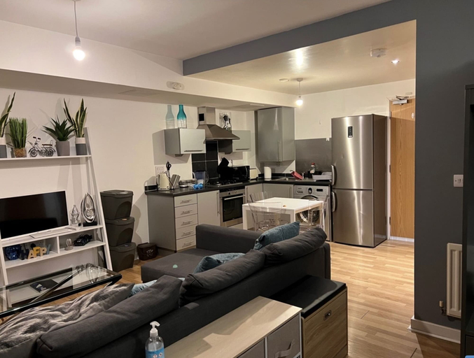 Living area 5, Lovely 1-bed Studio in Bristol, Bristol