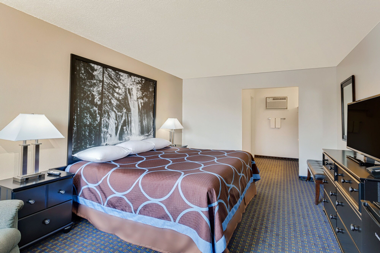 Bedroom 5