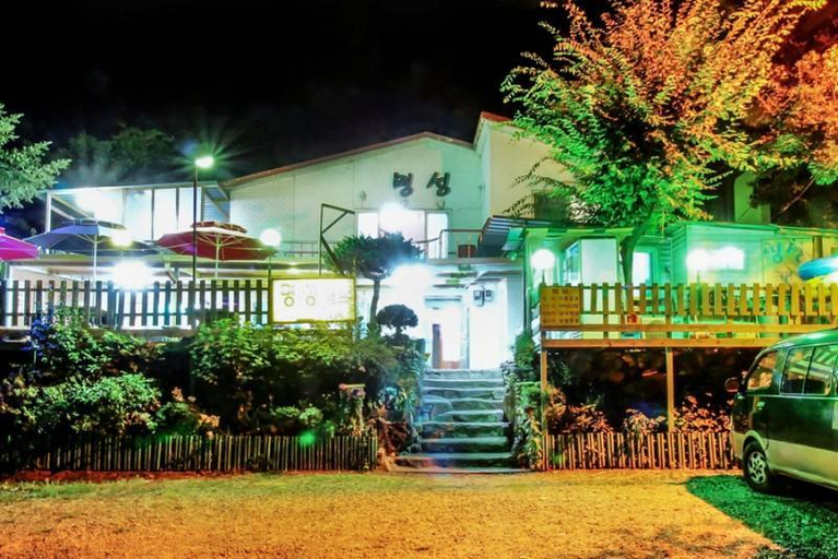 Exterior & Views 1, Namyangju Myeongseong Camp Pension, Gapyeong