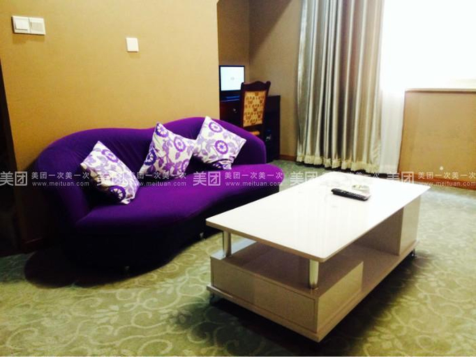 Bedroom 2, Hao Ying Hotel, Shanghai