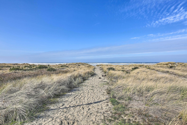 Others 5, Sanderling Sea Cottages, Unit 10, Lincoln