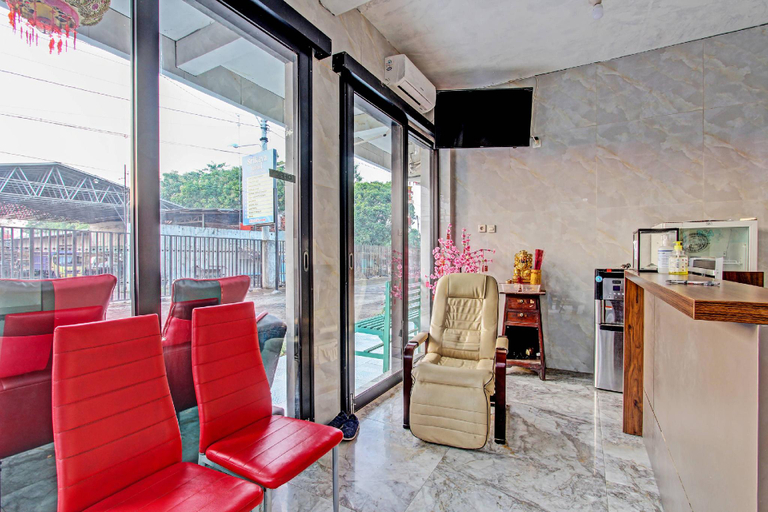 Others 4, OYO 91475 Srikaya Hotel 2, Pekalongan