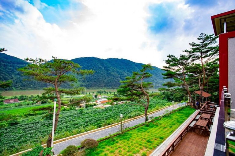 Others 5, Danyang Namhangangsolbat Pension, Danyang