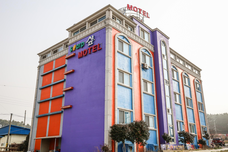 Exterior view 2, Taean (Manripo) sharp, Taean